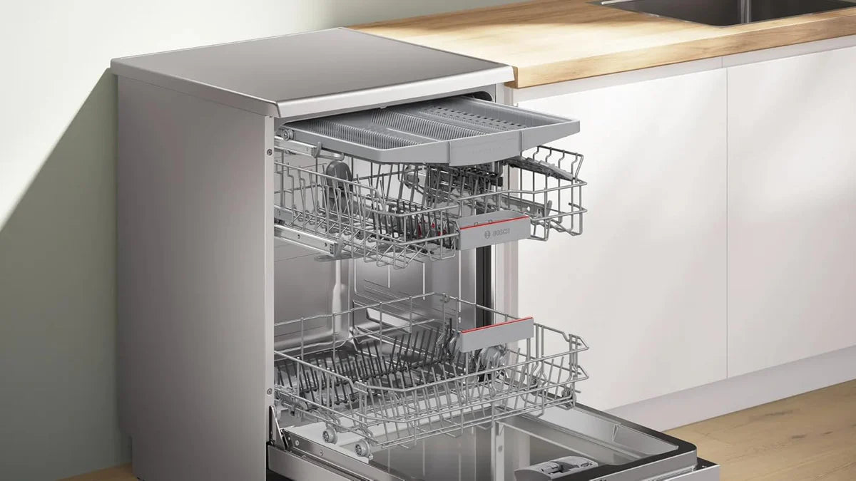 Bosch SMS6HMI00I 15 Place Settings Series 6 Wi-Fi Enabled Dishwasher (60 cm, Silver, EcoSilence Drive, Anti-Fingerprint Finish)