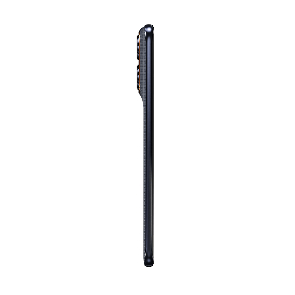 Motorola Edge 70 Fusion 8GB/128GB | Snapdragon 7s Gen 4, 7000mAh Battery, 144Hz AMOLED, Pantone Silhouette